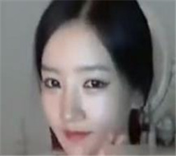 韩国主播朴妮唛性感诱惑11 mp4