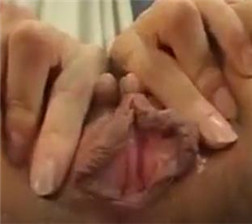 这么自慰谁受得了 mp4