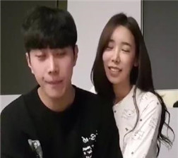 女友来到家中被蹂躏2 mkv