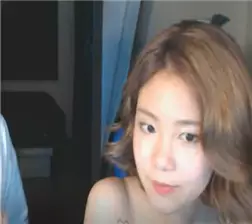 跟女友一起诱惑2 mp4