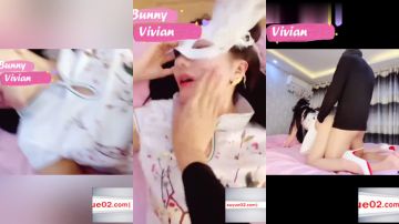 对黑人感到好奇的两位姐姐看到黑棒棒就忍不住轮流坐上去，让小黑感受被强取的快感～