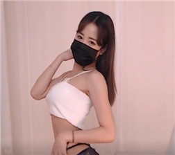 跟着歌声一起自慰(2)005832-012641.mp4