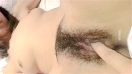 师范学院清纯漂亮的小美女被调情操逼技术很高的新男...