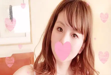 FC2-843225FC2-843225 无许可中出 ，将精液射入为梦想献身的女孩的阴道内！！在