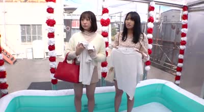 DVMM-215 青空ぬるぬるローション相扑！负ければ亲友の前で公开デカチン即ハメ！超密着ヌルすべSEXで何度イってもやめない连続中出し！